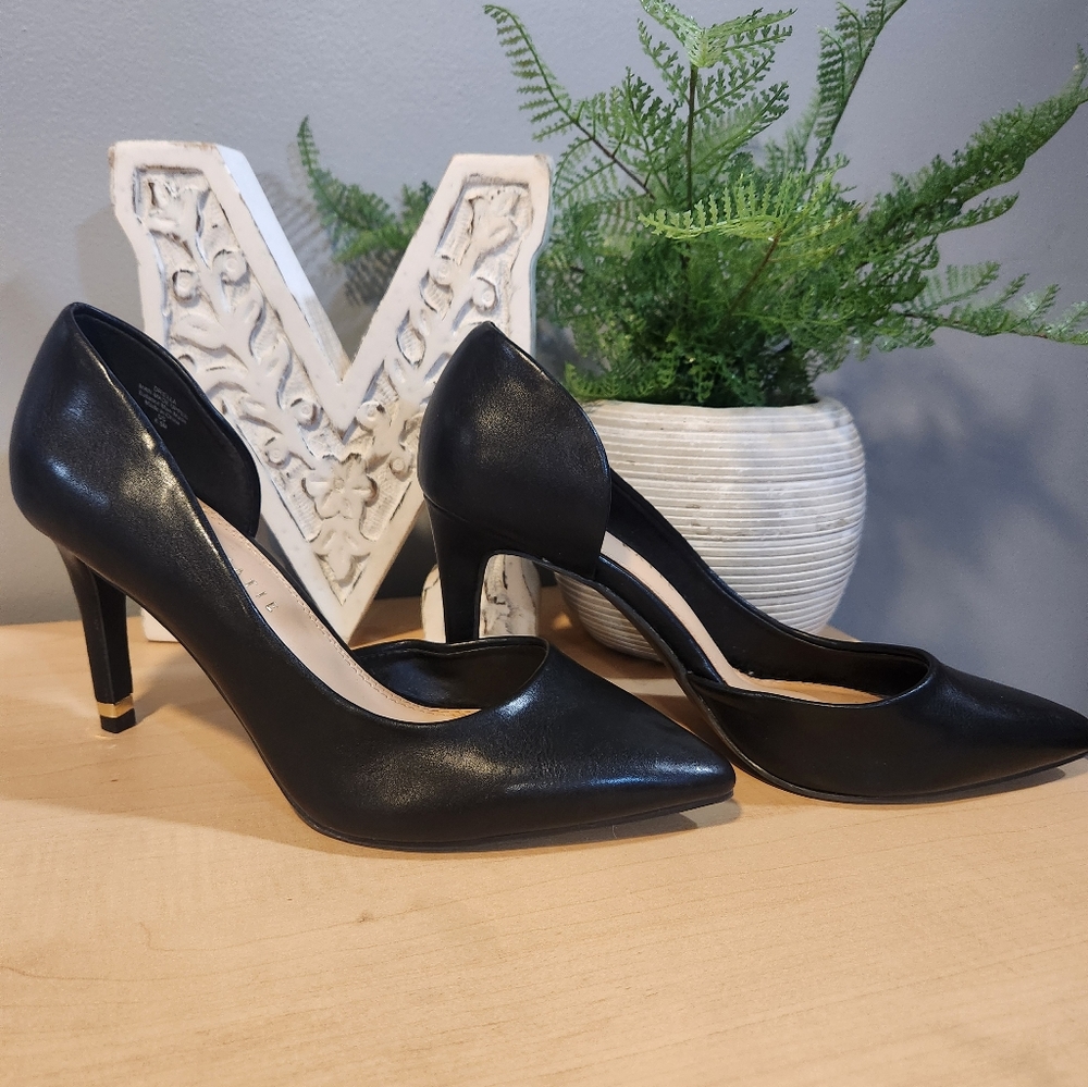 EUC: Kelly & Katie Heels